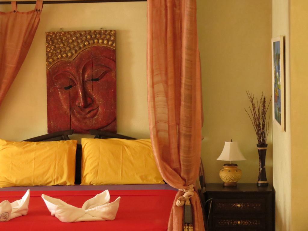 Jomtien Plaza Suite Apartments חדר תמונה