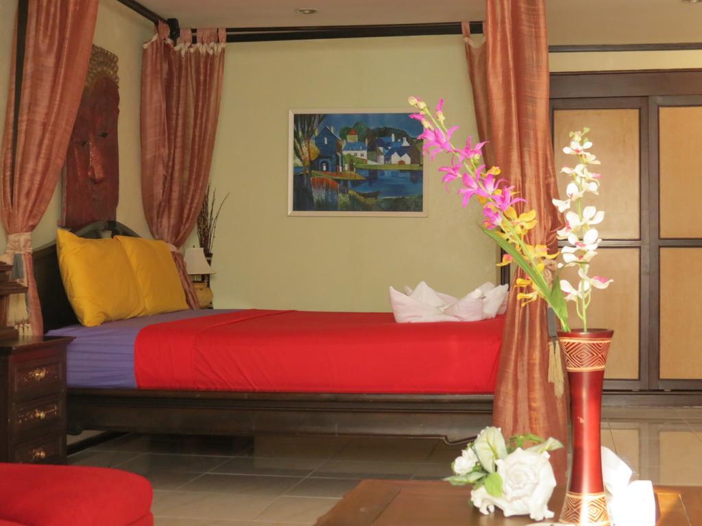 Jomtien Plaza Suite Apartments חדר תמונה