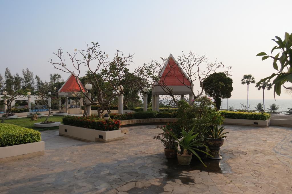 Jomtien Plaza Suite Apartments חדר תמונה